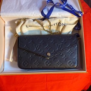 Authentic Louis Vuitton purse